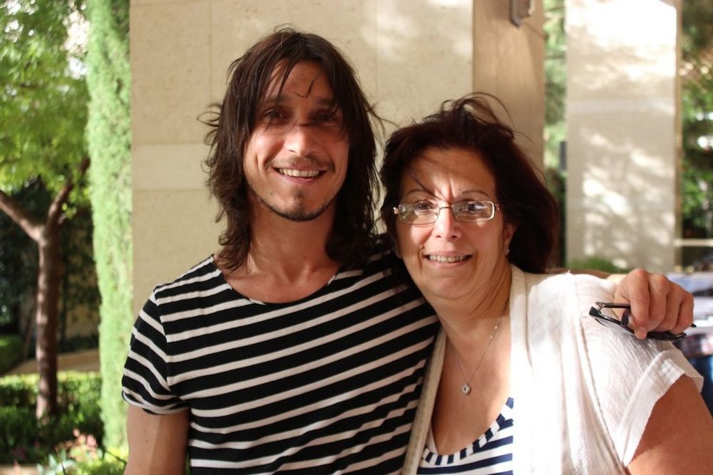 Maxi Itzkoff and Patricia Censoprano enjoying the sunshine