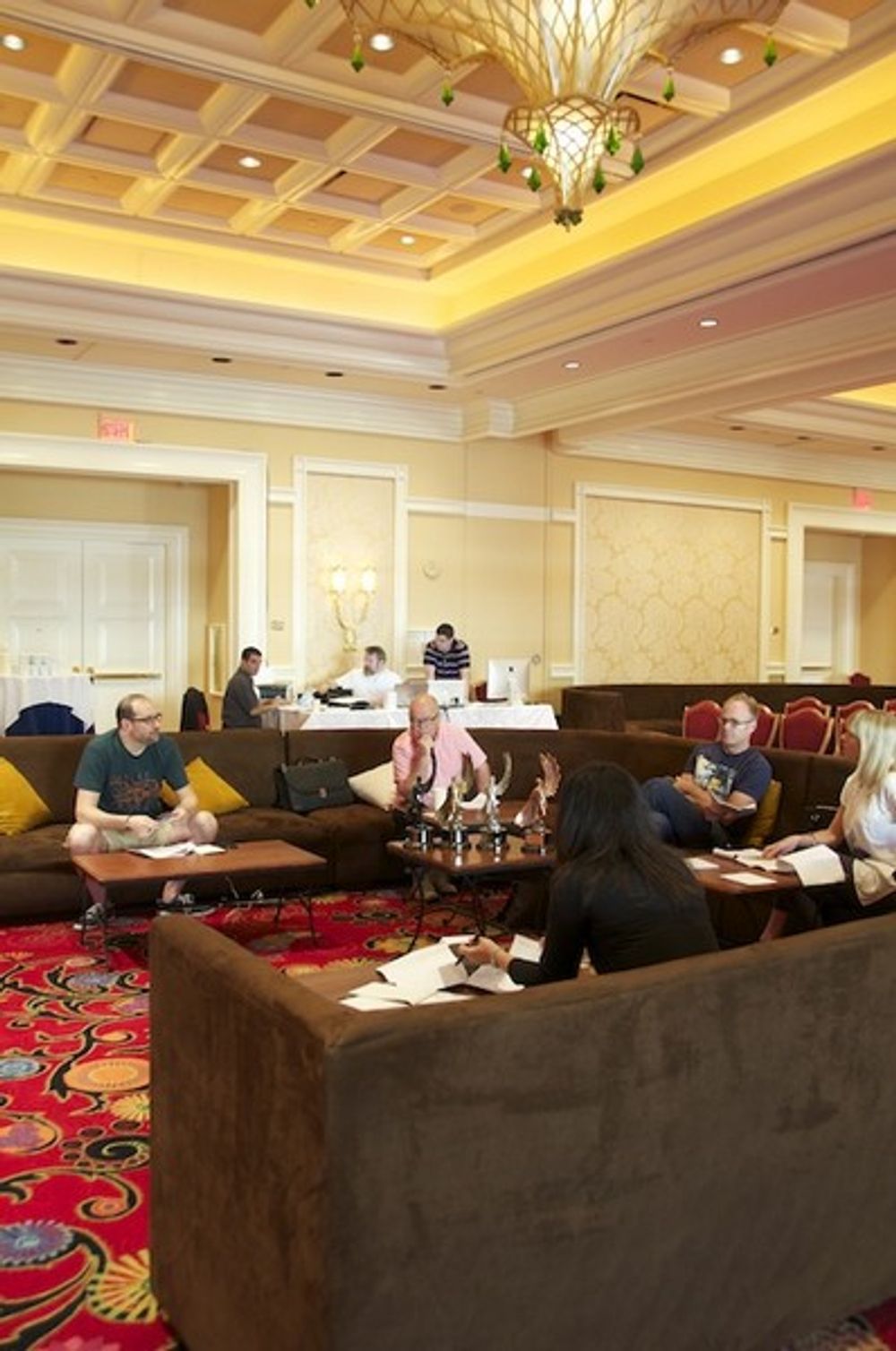 The Radio jury in the judging room