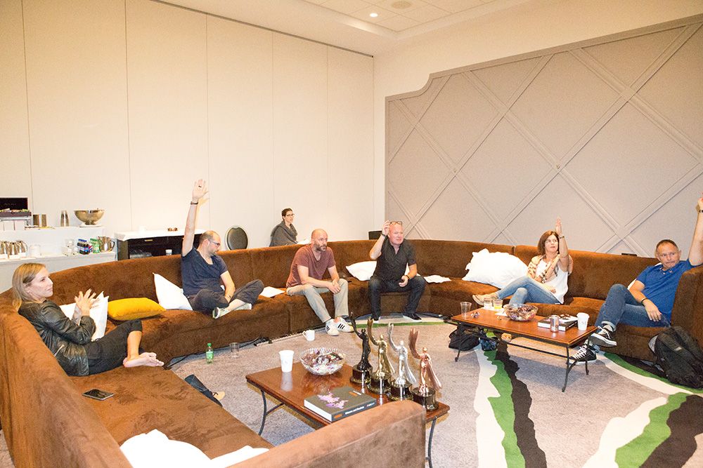 Radio & Audio Jury in Statue Discussions