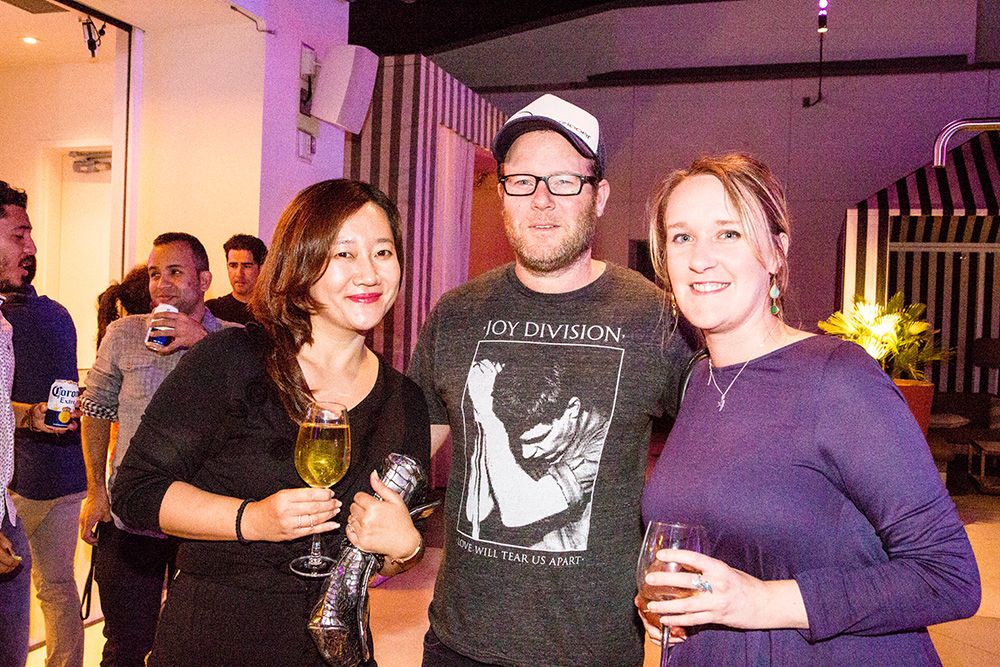 Kate Oh, Justin Gomes and Laura Swinton enjoying some drinks at the 2015 LIA jurors and young creatives party