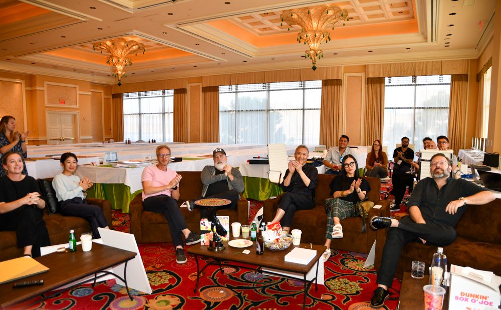 Design & Package Design Statue Discussions