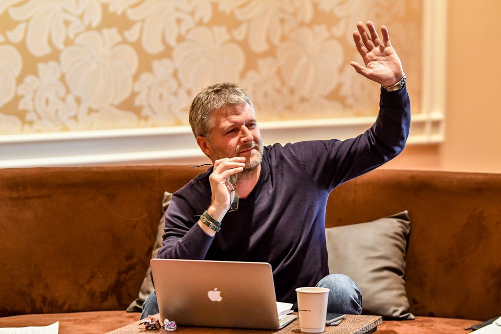 Radio & Audio Statue Discussions