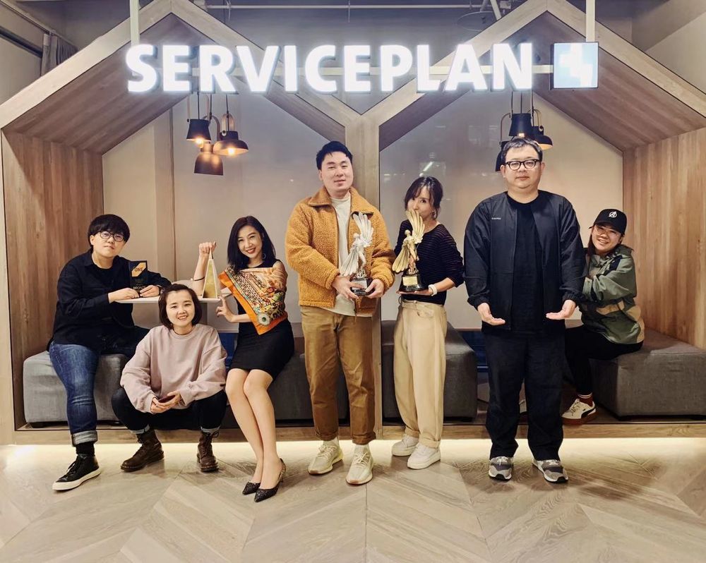 Serviceplan China boast their winning statues