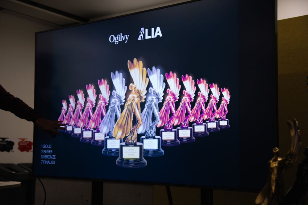 LIA Presenting Ogilvy UK and WPP With Their Awards